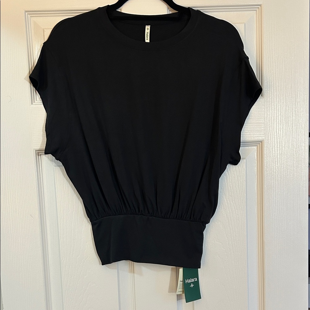 New HALARA Black Short Bat Wing Top